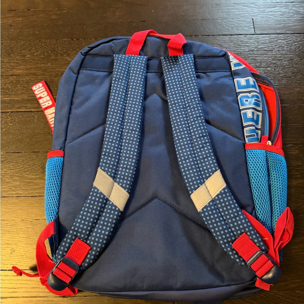Super Mario Backpack Nintendo - Picture 2 of 4